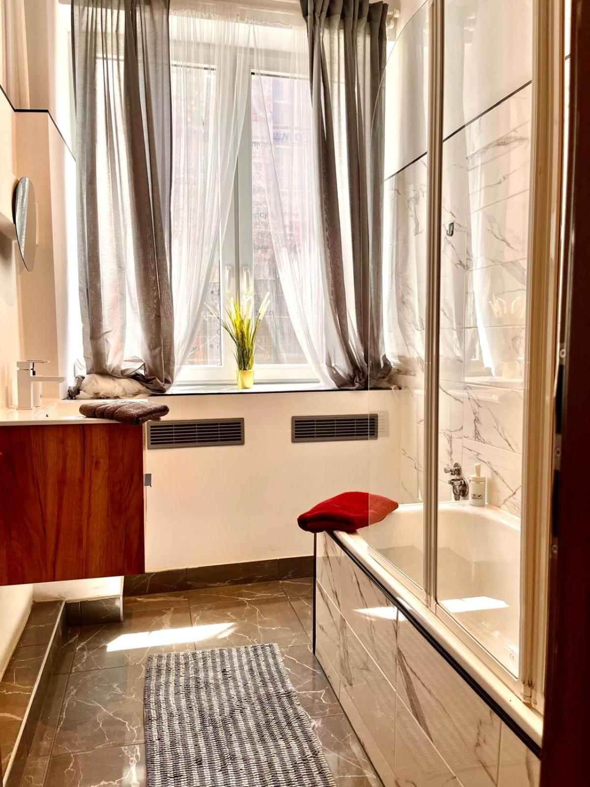 Best 1 Room Condo In Warszawa Center Eksteriør billede